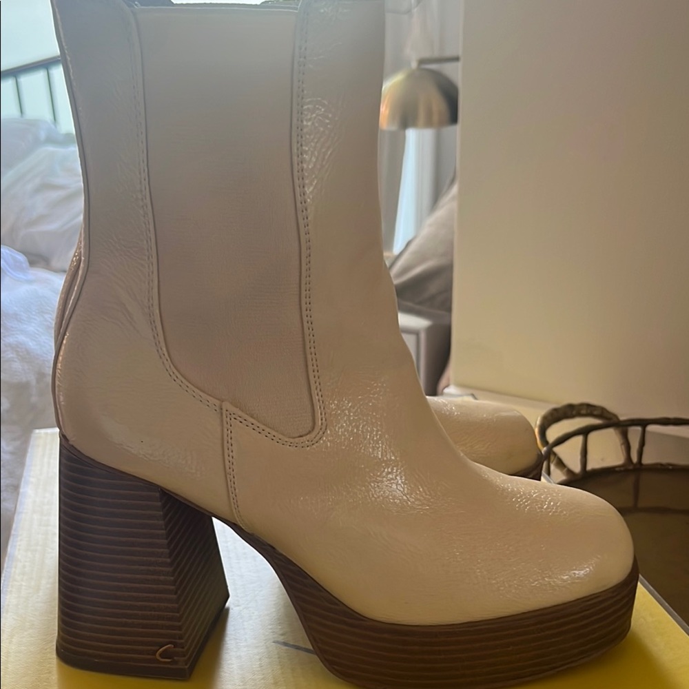Circus by Sam Edelman Cream Heeled Boots - Picture 4 of 8